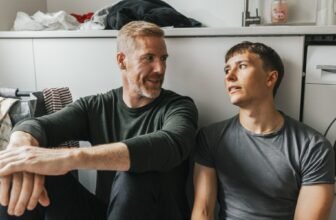 1 in 3 younger adults had been nonetheless dwelling with their dad and mom in 2025—and so they’re not even unemployed